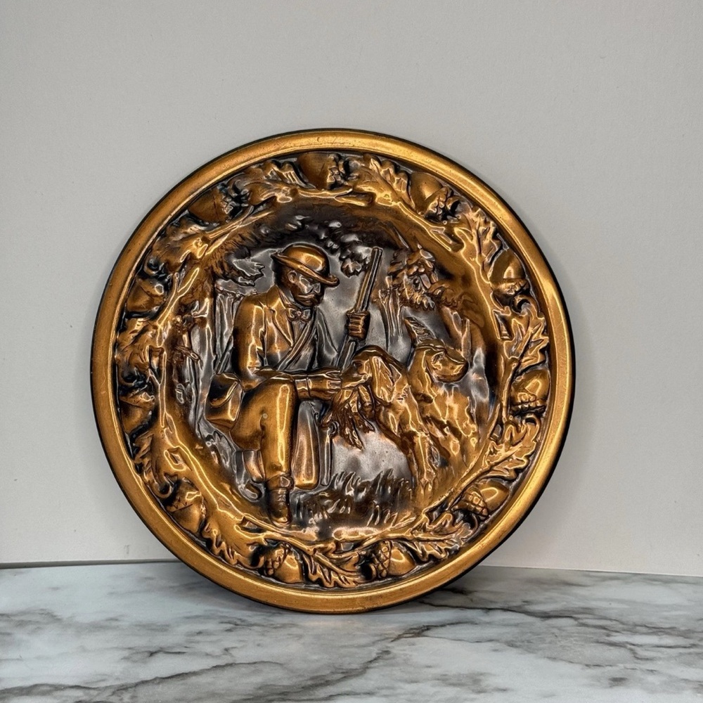 Vintage Wall Decor Plaque Copper Plate Hunting Scene, Man & Dog Hunters